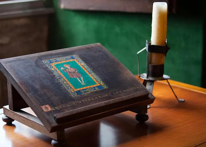 Del Capitano Кортона